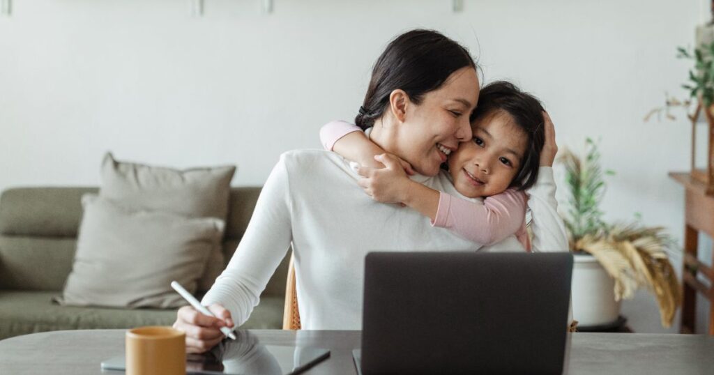 Un Livre choc pour sensibiliser les parents aux dangers des réseaux sociaux