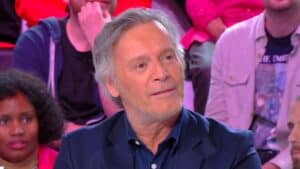 Jean-Michel Maire (TPMP) : Cette photo avec sa chérie qui fait jaser “Trop de plastique…